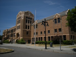 Renton High School (Photo Credit: Joe Mabel CC BY-SA 3.0)