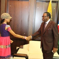ZO Welcomed to Namibia by H_E_ President Hage Geingob Feb 2016