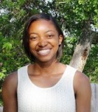Kristin Waites est diplômée de l’Université Baylor et du Programme du diplôme de l’IB de la Garland High School.