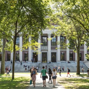 iStock_Students_and_tourists_on_Harvard_Campus 600 sq