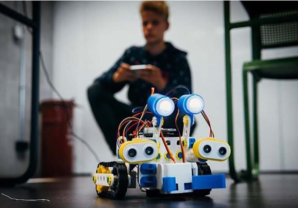 A Skribot built by a student - Credits: Skriware